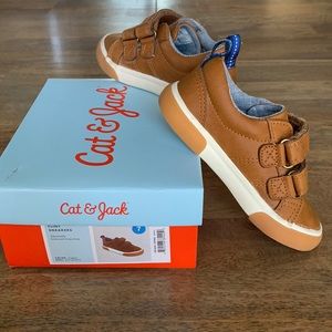 Cat & Jack Flint Sneakers size 7